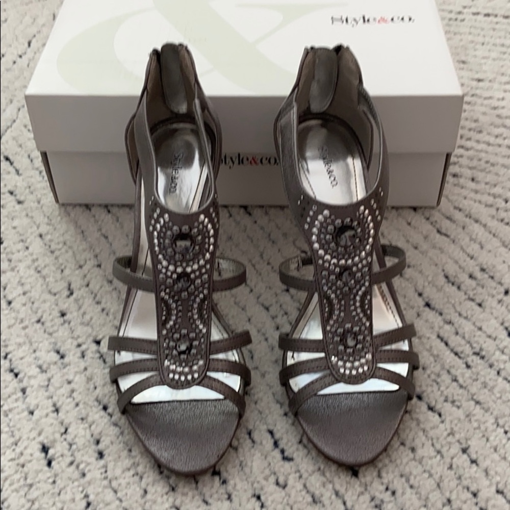 Style & Co. Leilani Evening Sandals Pewter 6.5